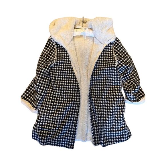 American Vintage Jackets & Blazers - Cute & Cuddly Soft Houndstooth Hooded Fleece Jacket, Women's Size PM